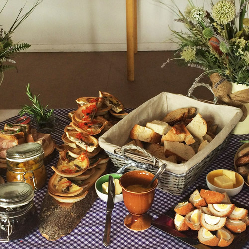 Potted old English style shooting lodge lunch